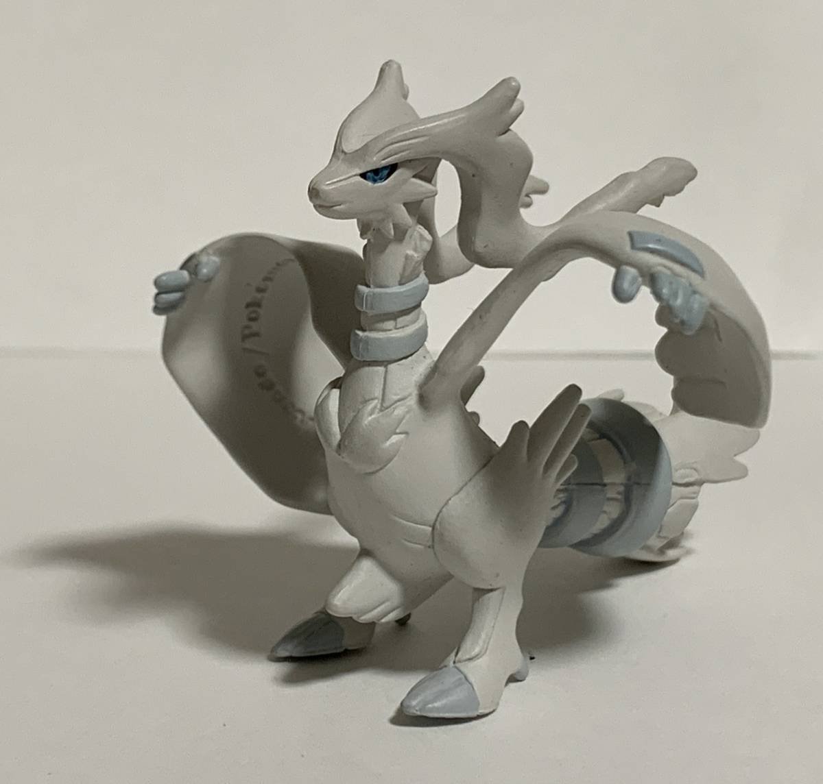 ポケモン モンコレ レシラム フィギュア フィギア モンスターコレクション_画像1