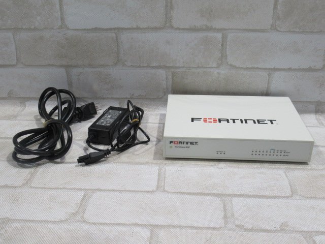 Ω 新FT 0143ｍ 保証有 Fortinet【 FG-60F 】FortiGate-60F UTM ライセンス27年02月04日迄 FW：v6.4.8 領収書発行可能