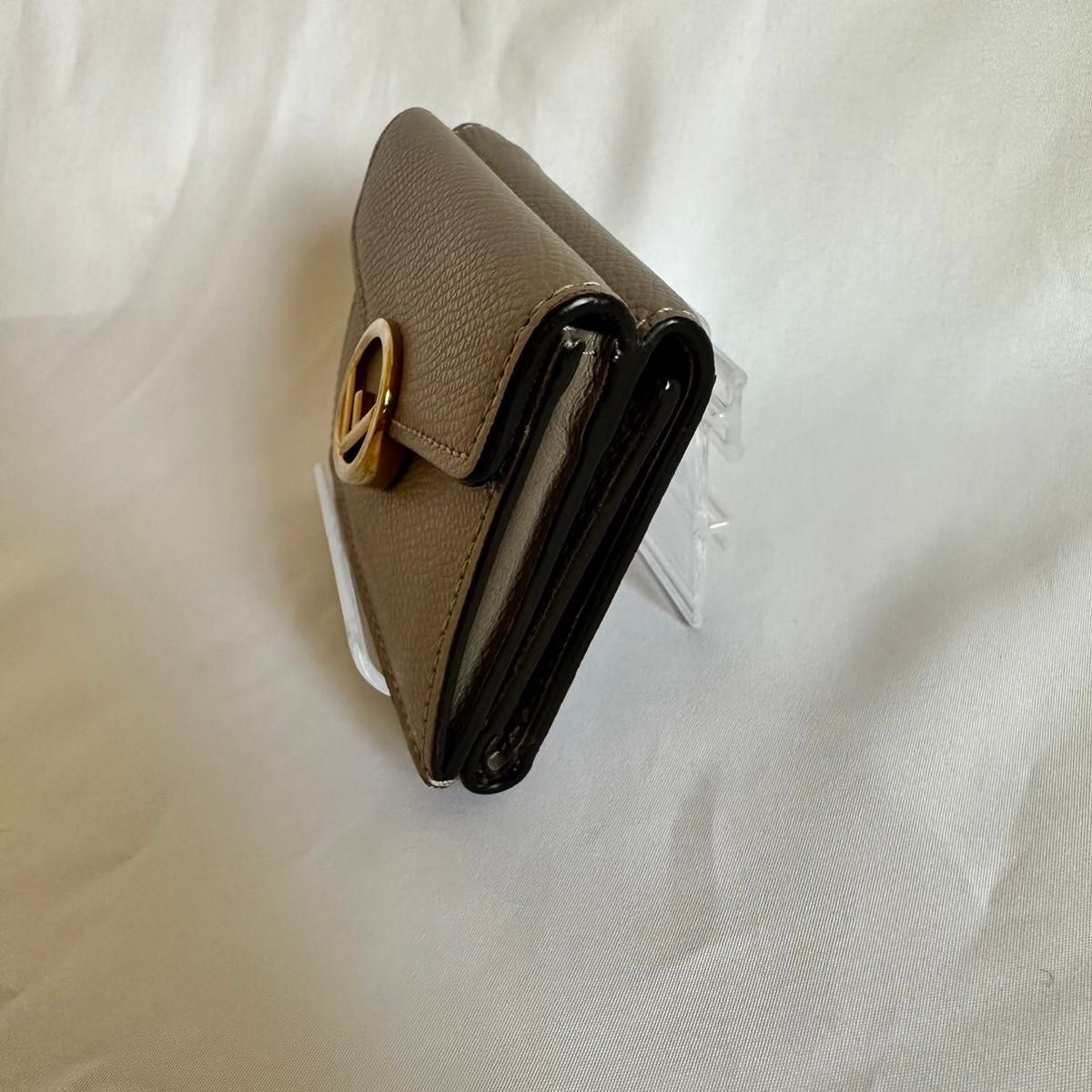 良品】FENDI フェンディ 財布 ウォレット ミニ財布 グレー 良品】FENDI フェンディ 財布 ウォレット ミニ財布 グレー