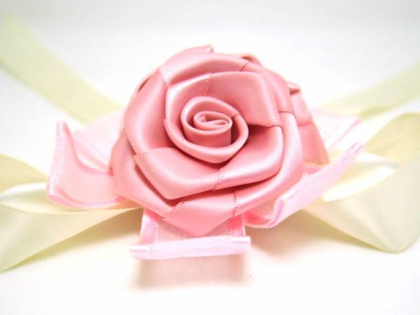  rose 3 wheel ribbon corsage pink 
