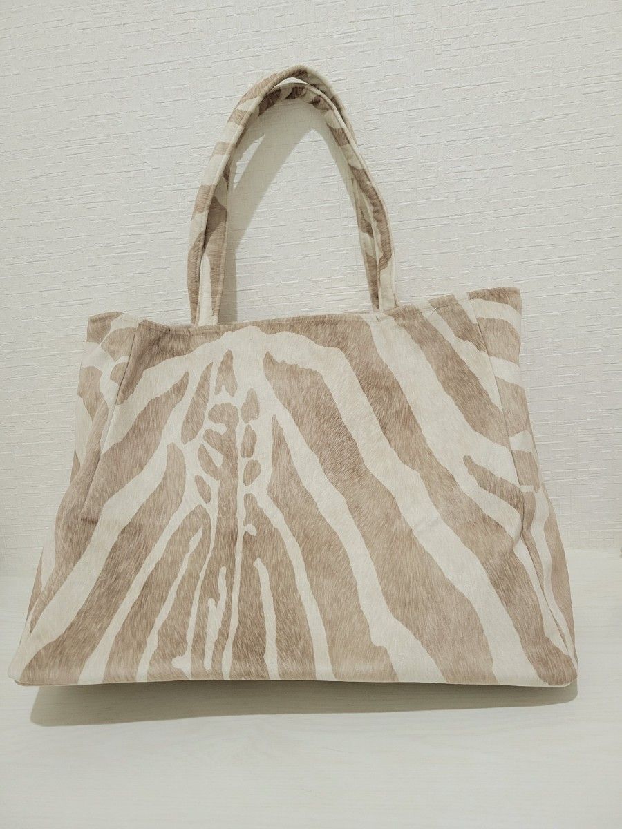 【BAZAR ATELIER SABLON/バザール アトリエ サブロン】 ZEBRA TOTE BAG