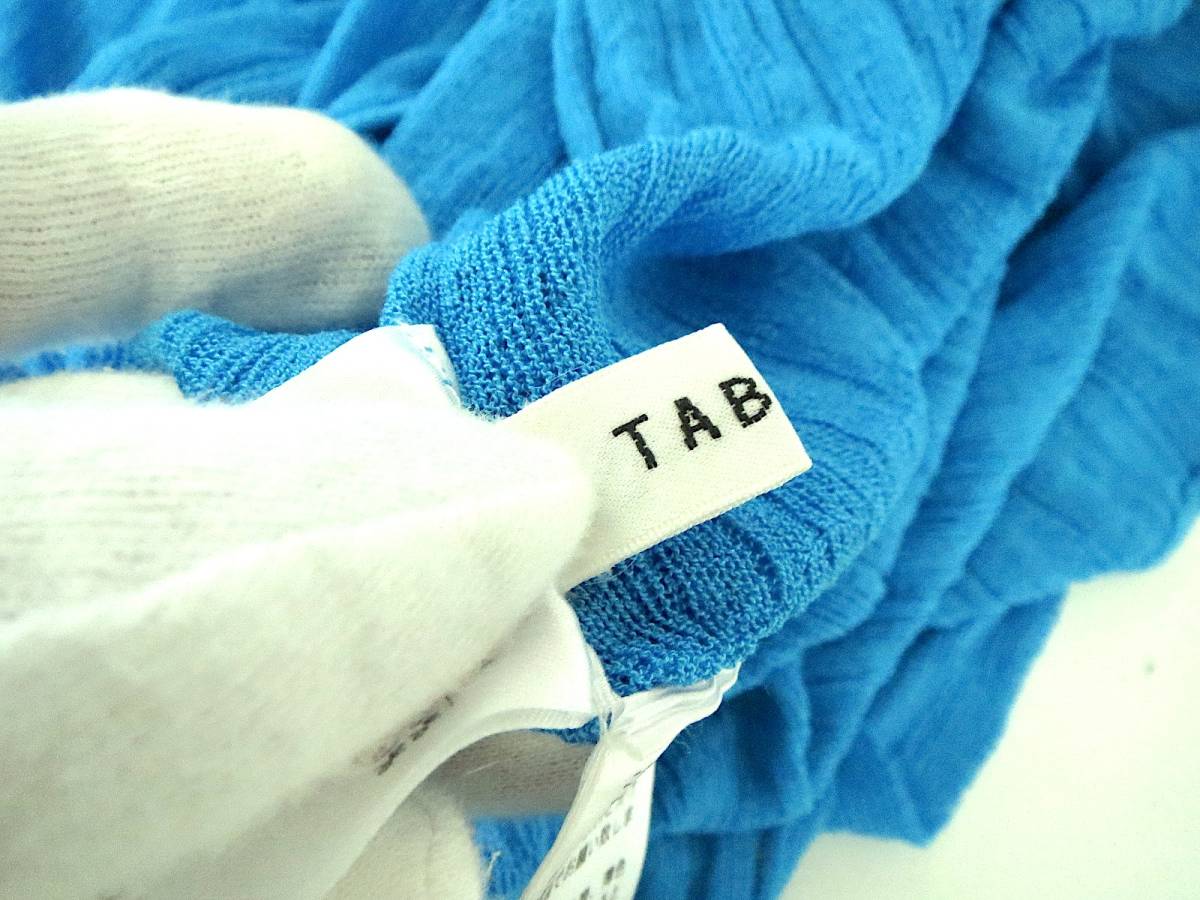二点落札で送料無料！ T30 TABASA タバサ　ブルー ニット ケープ　レディース　青　上着　トップス　B_画像3