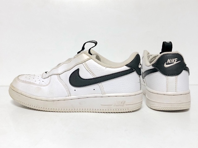 二点落札で送料無料！ 2A48 2022SS NIKE ナイキ KIDS FORCE 1 TOGGLE キッズ スニーカー ローカット シューズ 19.5cm 子供靴 白黒_画像3