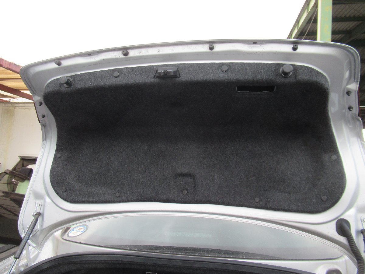 (B03280-D) Skyline (HNV37) багажник K23 brilliant серебряный H26 год 2014 год DAA-HNV37 V37