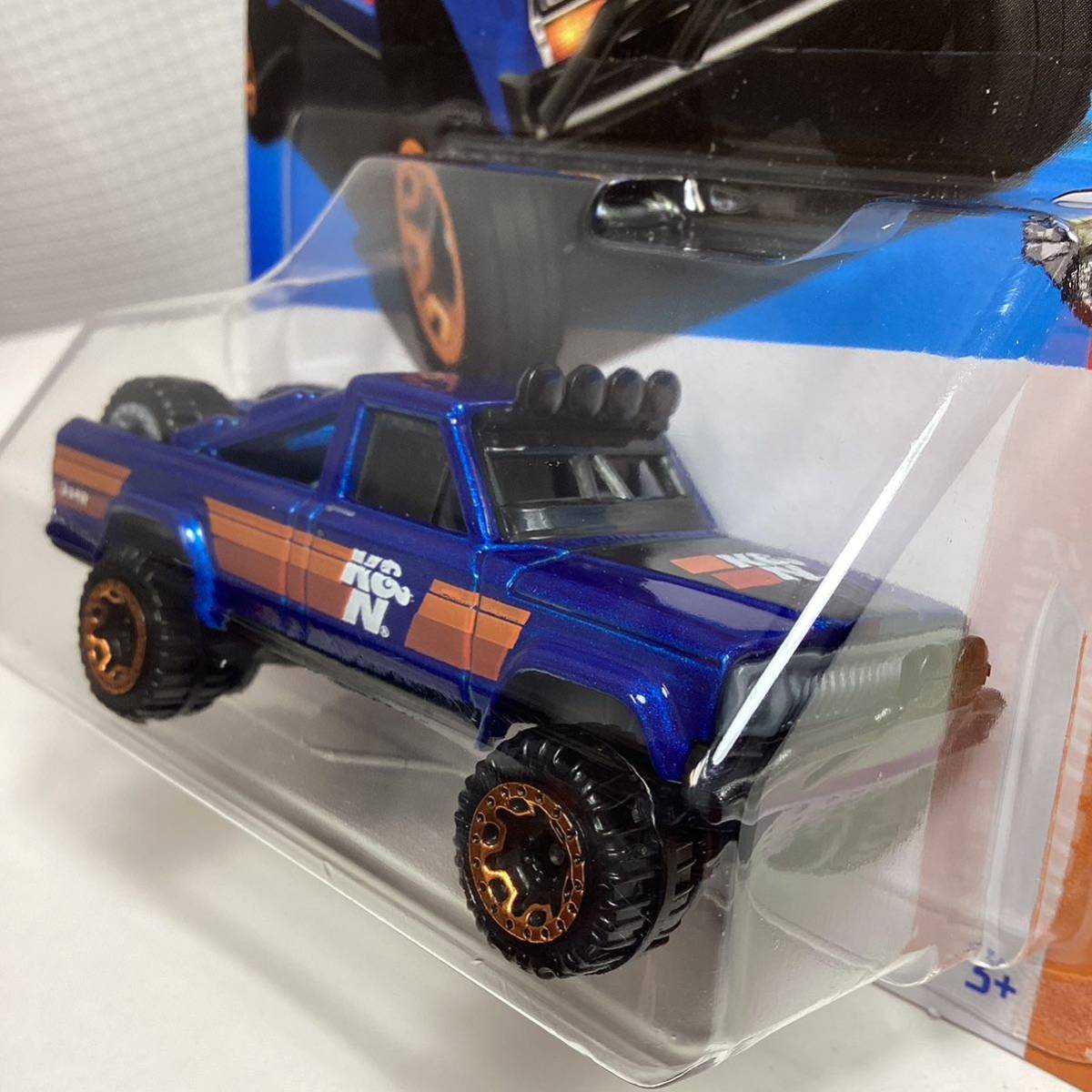 Dアソート ☆ホットウィール☆ '73 ジープ　J10 Hot Wheels _画像3