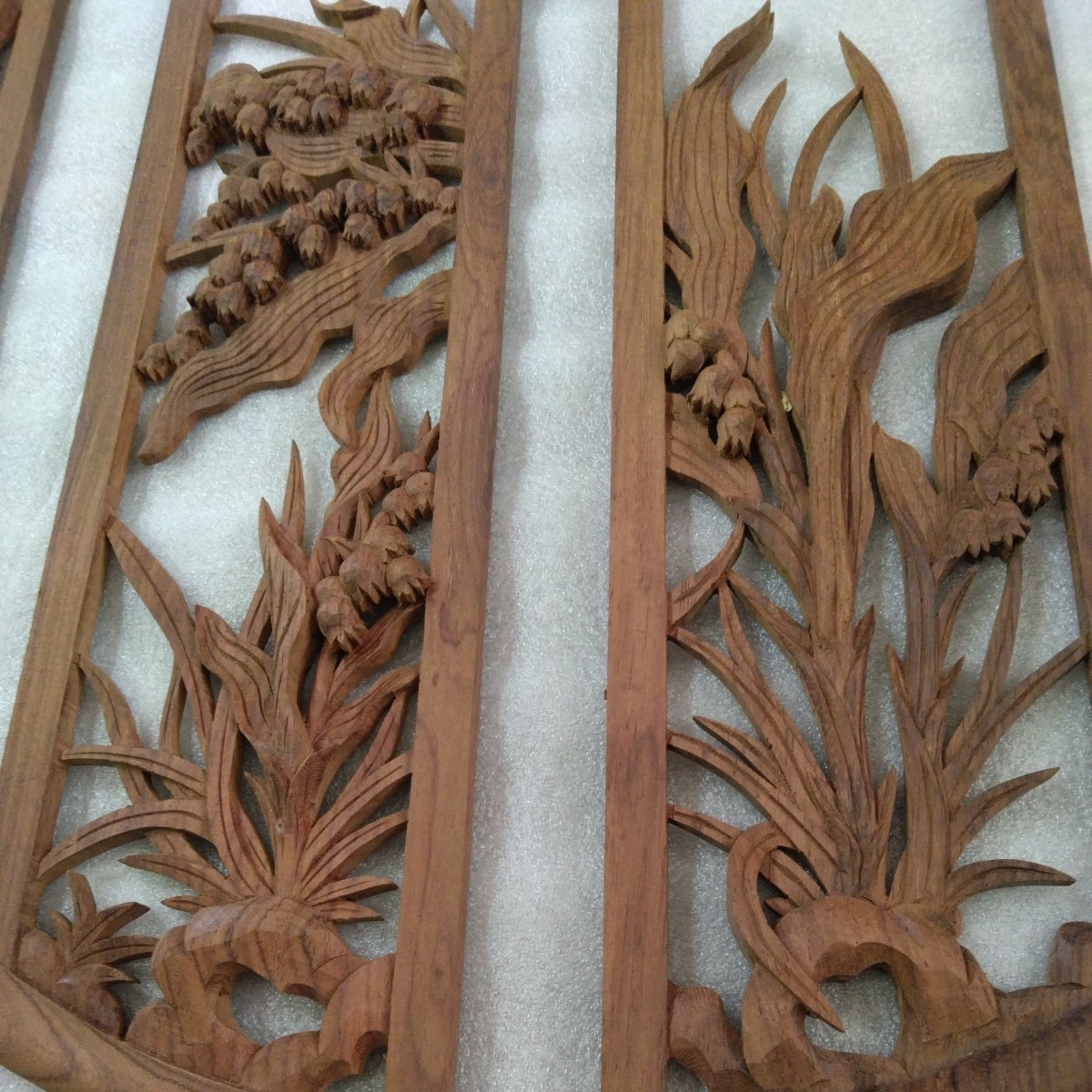 【送料込み】紫檀　透かし彫り飾り板4枚　管理番号（1516）デッドストック　木製彫刻　生地仕上_画像6