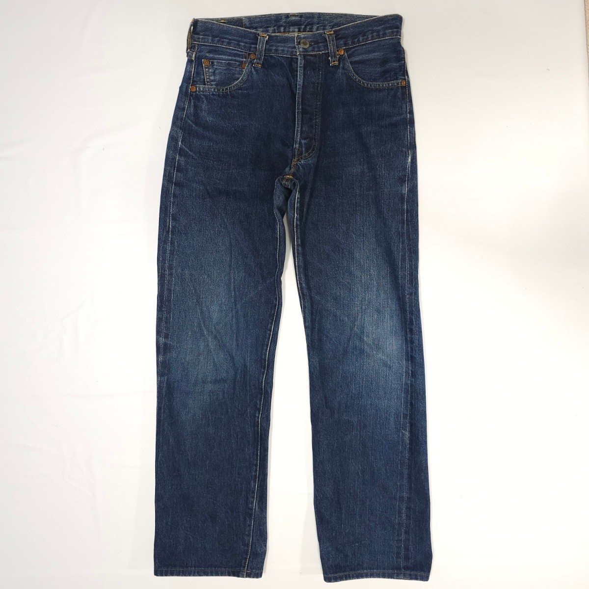 米国製Levi'sリーバイス 501XXヴィンテージ復刻30ジーンズ BIGE 米国製Levi'sリーバイス 501XXヴィンテージ復刻30ジーンズ BIGE