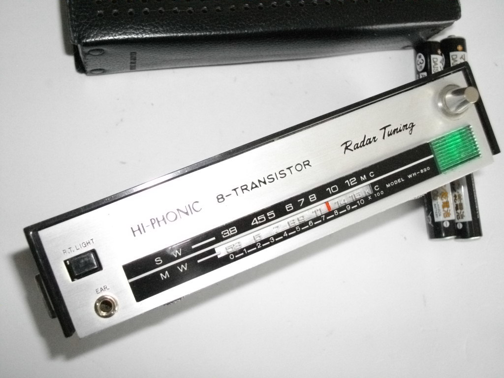 超レアー・レトロ １９６７（昭和42）年以前 日立HIPHONIC WH-820 日本製 中波／短波８石ラジオ（分解洗浄・部品交換整備品、電池付）の画像4