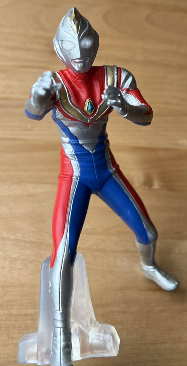 * Ultraman Dyna HDM.. Ultraman б/у фигурка Bandai 