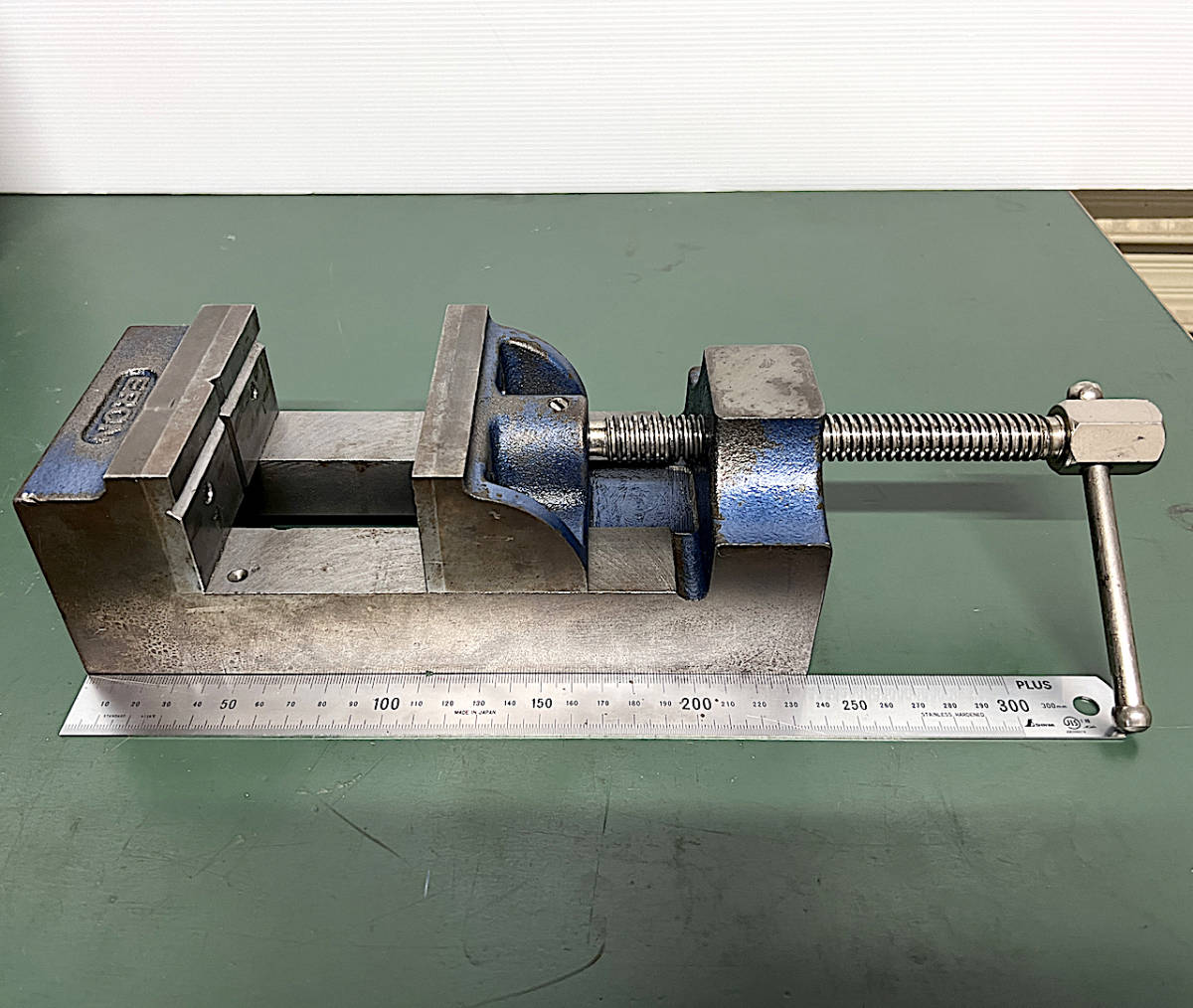 ナベヤ 精密小型ボール盤バイス ERON ヤンキーバイス P400 口巾 ナベヤ 精密小型ボール盤バイス ERON ヤンキーバイス P400 口巾