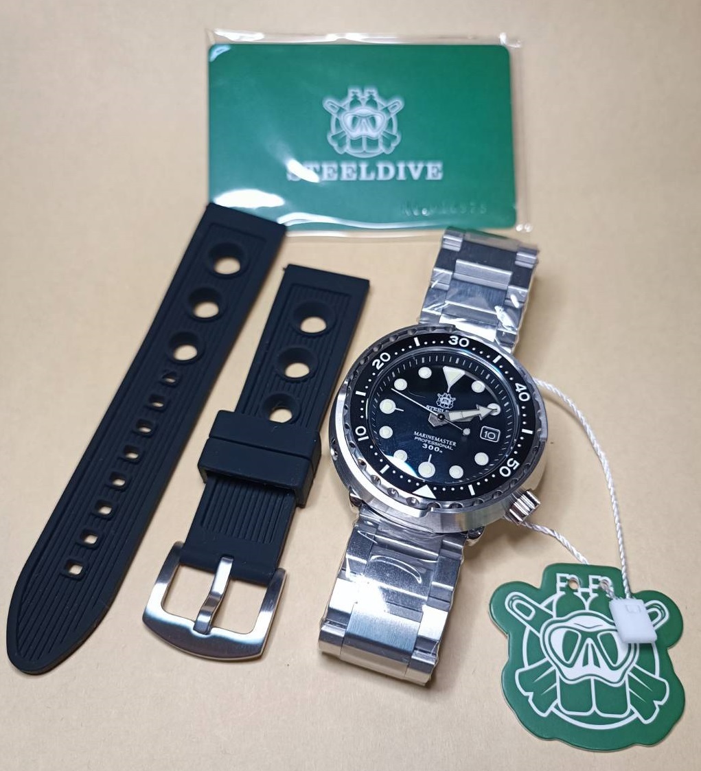 STEELDIVE ツナ缶 オマージュ ダイバーウォッチ SEIKO NH35 STEELDIVE ツナ缶 オマージュ ダイバーウォッチ SEIKO NH35