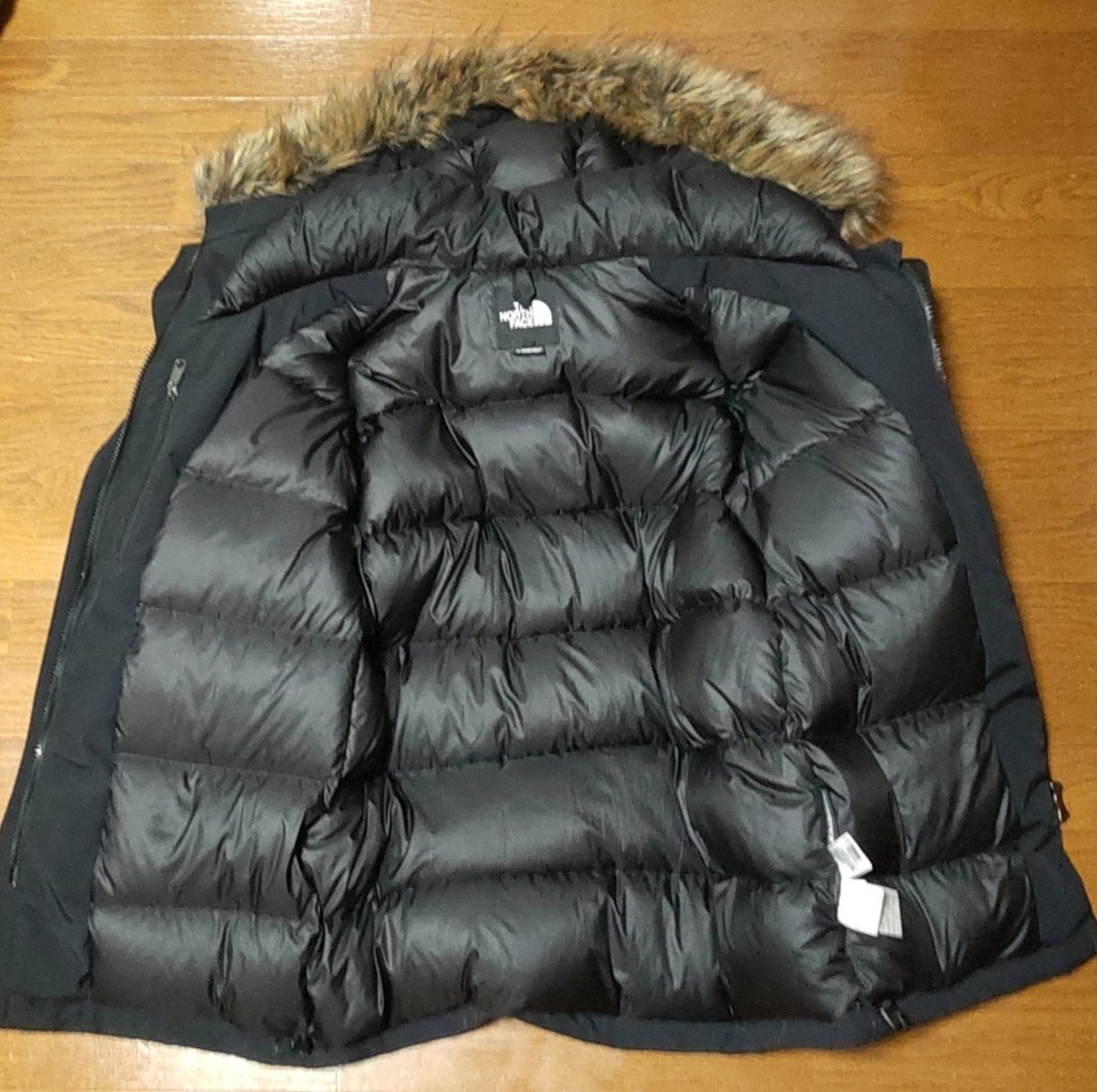 美品部類★THE NORTH FACE★ND91807★Antarctica Parka★M(〜L位)★メンズフーディマウンテンパーカーダウンジャケットコート★黒/ブラック_画像4