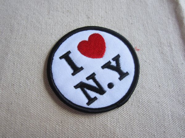 I LOVE NY ハート グラフィックデザイナー ミルトン・グレイザー アメリカ ニューヨーク ワッペン/パッチ 古着 記念 観光 244_画像1