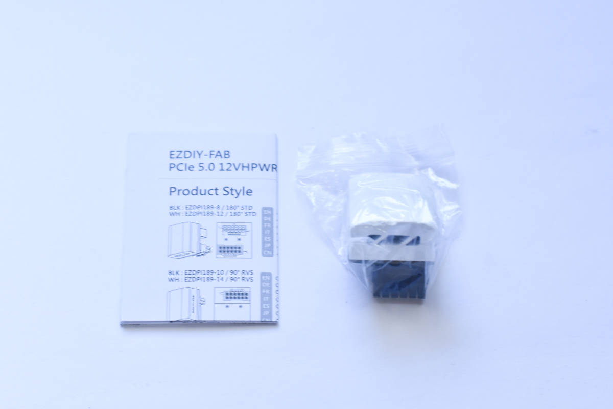 EZDIY-FAB 12VHPWR 12+4ピン 90度角度コネクタ 電源変換アダプタ RTX40'シリーズ グラフィックス カード用 標準タイプ- 白/623_画像3