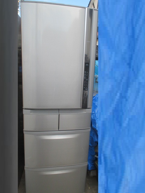 日立 HITACHI　　 2015年製 冷凍冷蔵庫（R-S420CML）_画像1