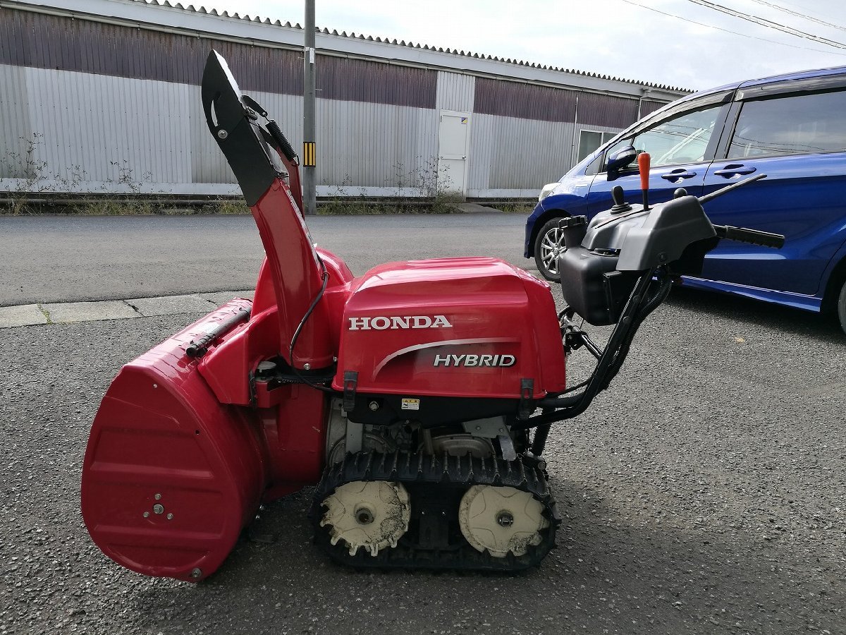 Yahoo!オークション - (山形酒田)ホンダ除雪機 HSS1181i【引取 Yahoo!オークション - (山形酒田)ホンダ除雪機 HSS1181i【引取