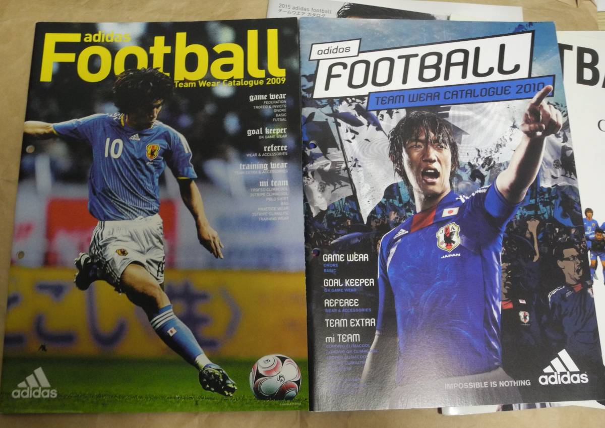 送料無料 adidas catalog football 4冊 2005 2006 2009 2010 送料無料 adidas catalog football 4冊 2005 2006 2009 2010