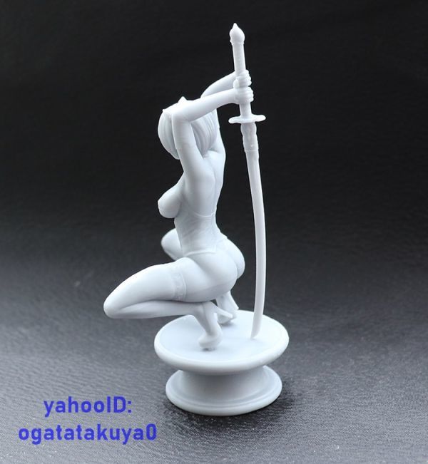 2B ニーアオートマタ しゃがみver ◆ レジン キット ◆樹脂 未塗装 未組立 1/18スケール 60mm(2Bのみの高さ）の画像3