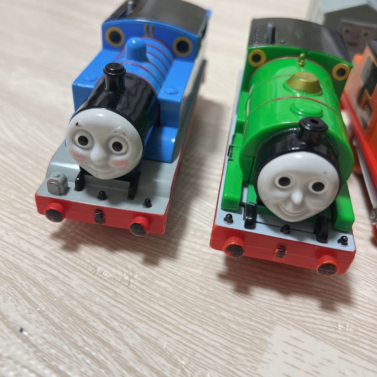 プラレール　トーマス　パーシー　ニア　エース