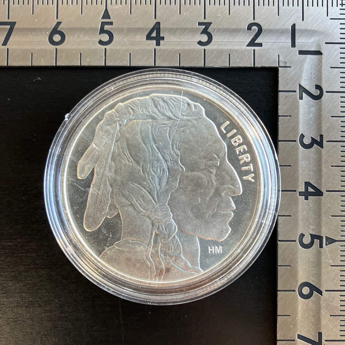 アメリカ　純銀コイン　1トロイオンス　インディアン　バッファロー　銀貨　999 FINE SILVER 美品★12_画像1
