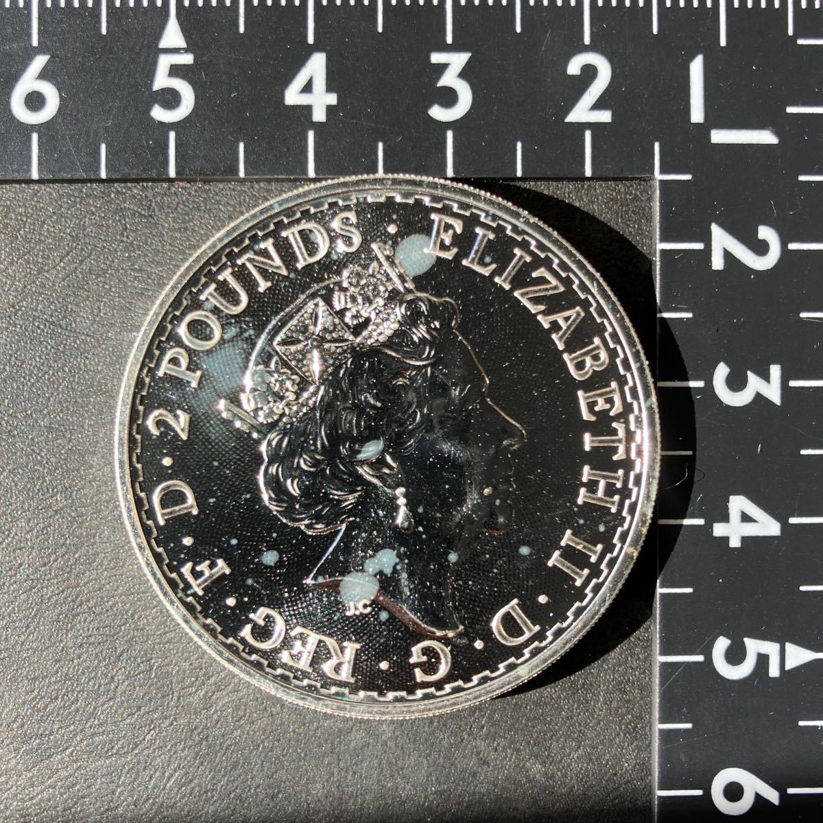 イギリス　２０２０年　ブリタニア銀貨　1オンス　美品★15_画像1