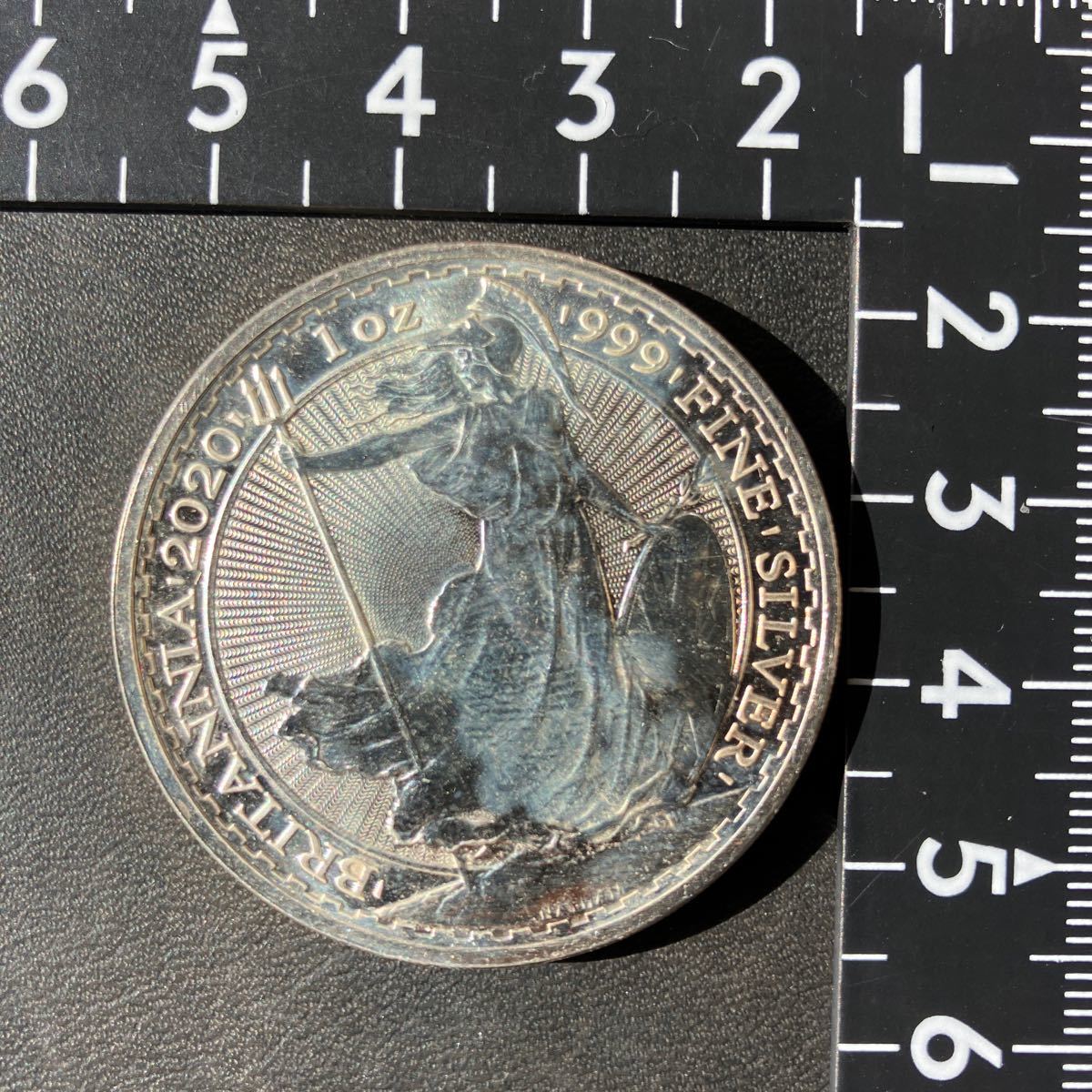 イギリス　２０２０年　ブリタニア銀貨　1オンス　美品★17_画像1
