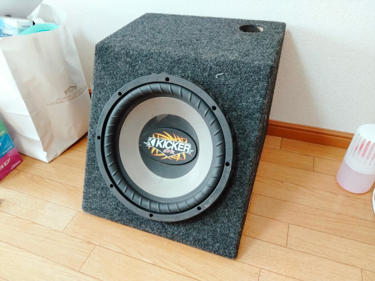 KICKER キッカー ウーファー ウーハー サブウーハー サブウーファー CVR12 30cm BOX付き_画像1