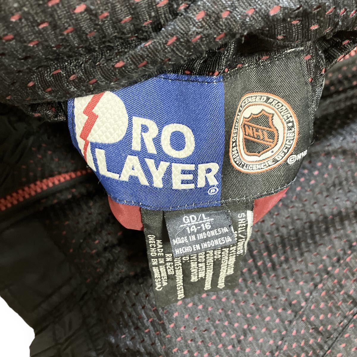 1円スタート NHL PRO PLAYER プロプレーヤー COLORADO AVALANCHE リバーシブル 中綿 ナイロン スタジャン メッシュ 刺繍ロゴ ワッペン_画像4