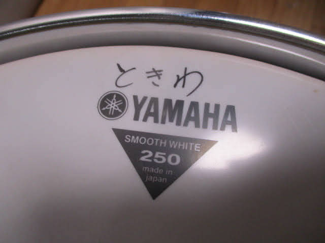 ◆ヤマハ スネアドラム◆YAMAHA MS412E 直径約35㎝ 高さ約28㎝ 赤 太鼓 打楽器 鼓笛隊 マーチング 学校 音楽♪H-10113カの画像5