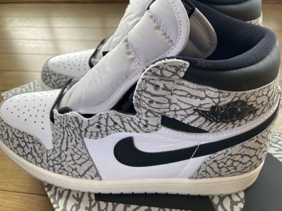 NIKE AIR JORDAN 1 RETRO HIGH OG ホワイト セメント 27㎝　ナイキ エア ジョーダン　未使用_画像6