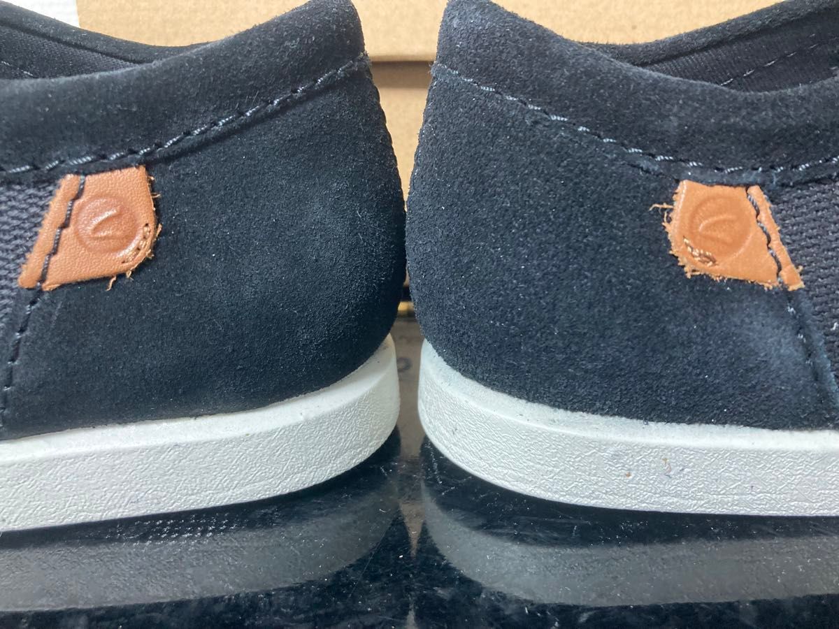 新品未使用Clarks(クラークス) 26cmモカシン スリッポン 新品未使用Clarks(クラークス) 26cmモカシン スリッポン