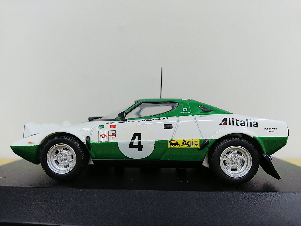 ■ PMA MINICHAMPSミニチャンプス 1/43 LANCIA STRATOS Alitalia 1st Sweden 1975 ランチアストラトス・アリタリア モデルミニカー_画像1