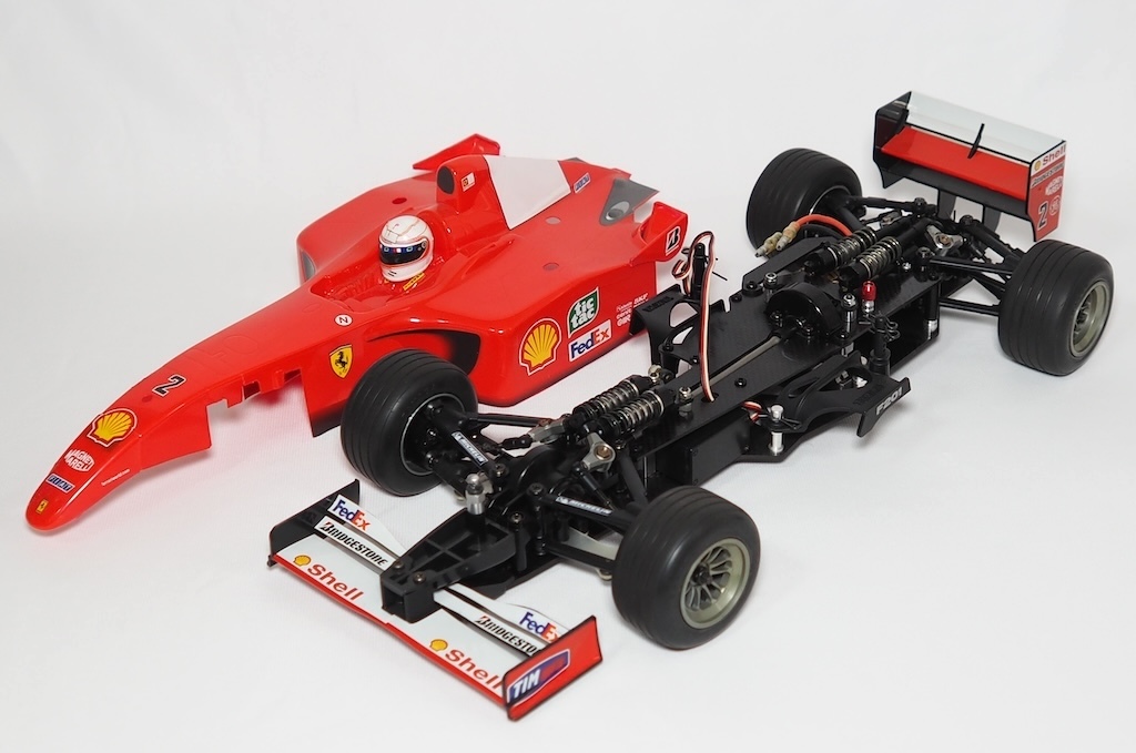 【ゆうパック100/同梱不可】稀少!! 良品 タミヤ F201 カーボンダブルデッキ仕様 フェラーリ2001_画像1