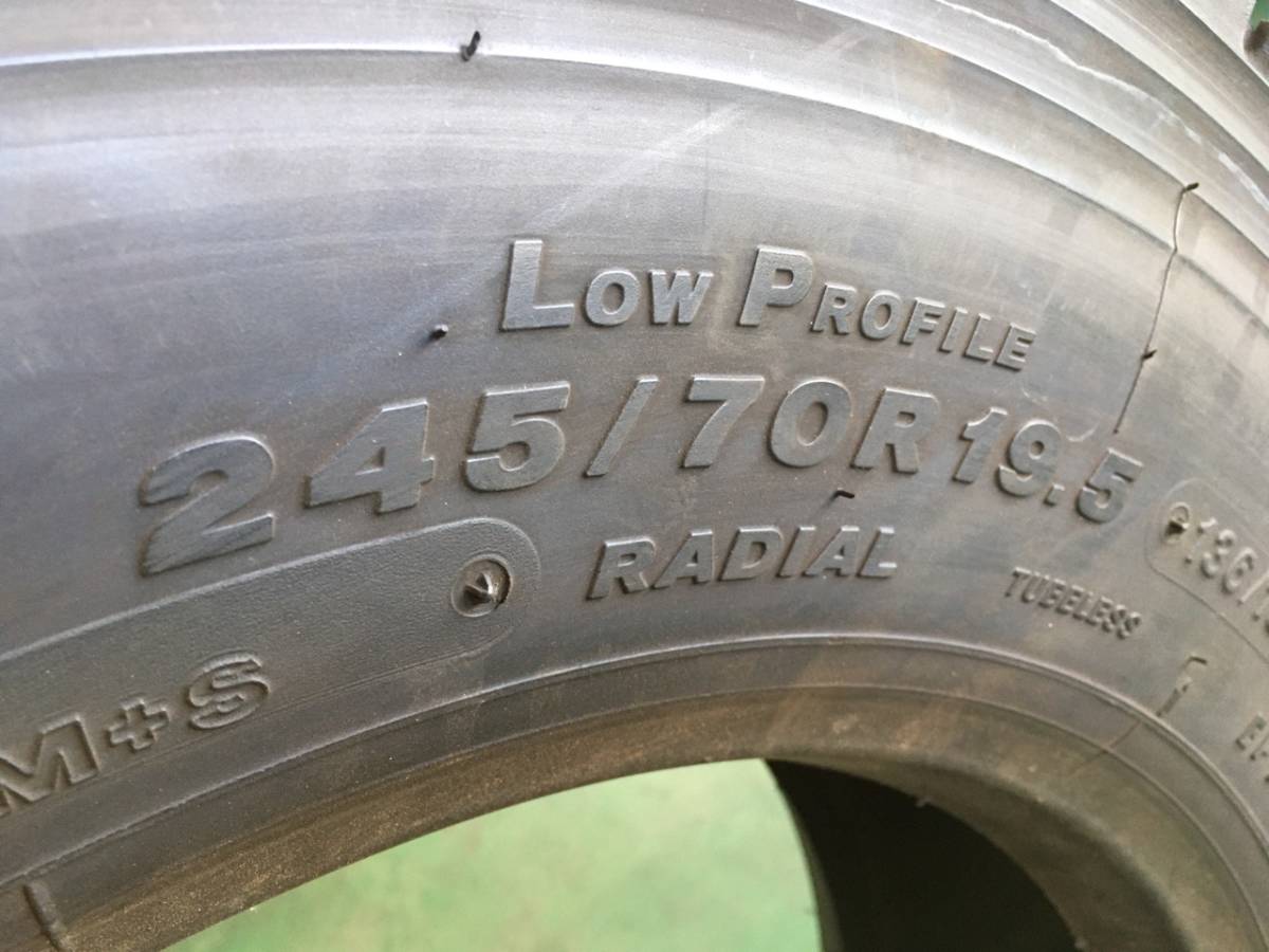 x968-4-1 ☆245/70R19.5 BS Ｗ900 中古1本！2019年製 ブリヂストン スタッドレス 残溝9ｍｍ♪ k40_画像5