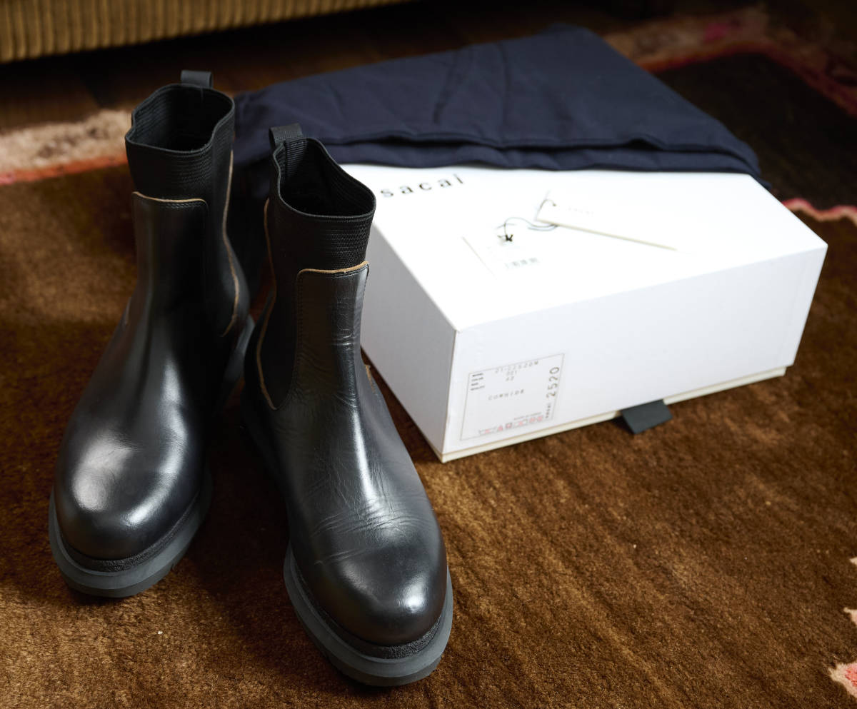 Sacai サカイ Chelsea Boots チェルシーブーツ ¥93 500 SIZE 42 Sacai サカイ Chelsea Boots チェルシーブーツ ¥93 500 SIZE 42