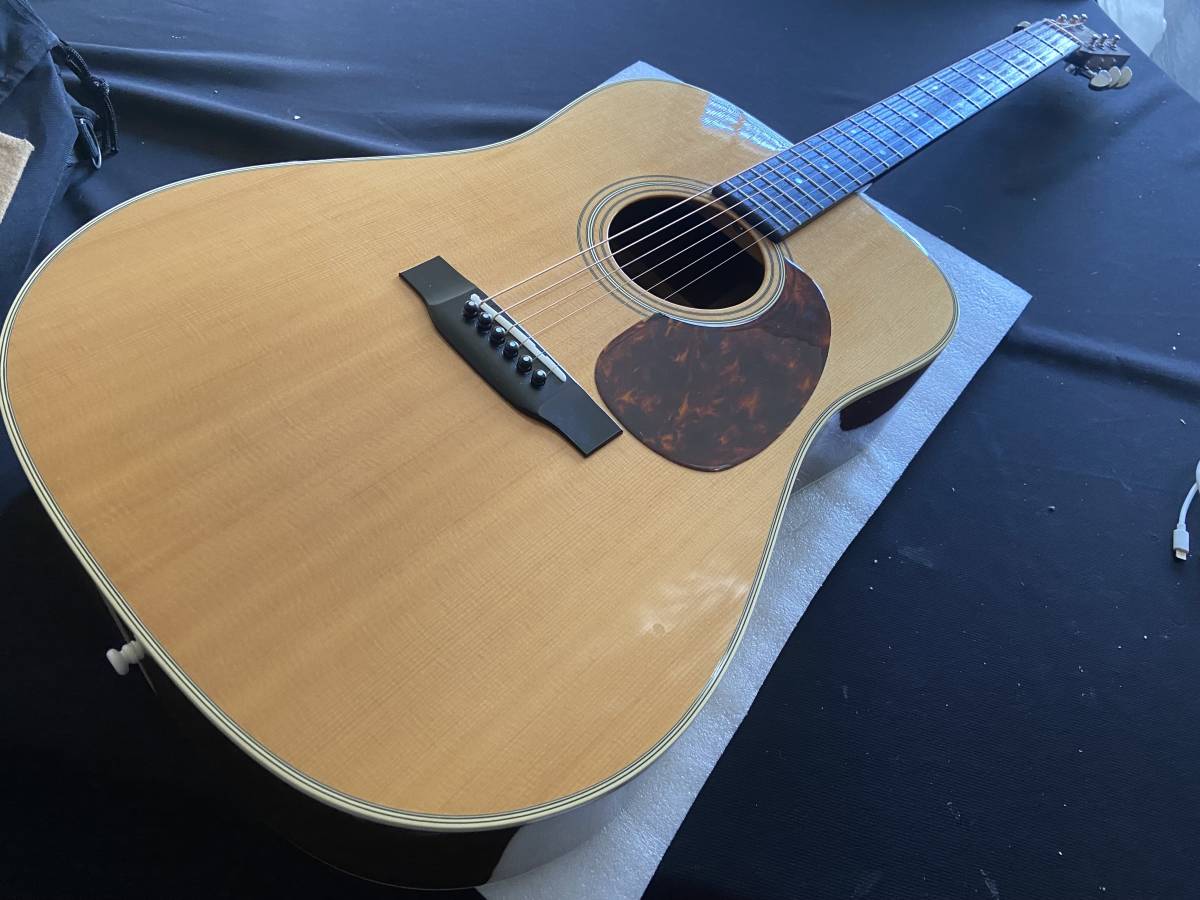 Martin 国産　Sigma Guitars SD28_画像1