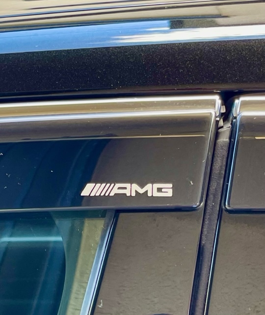 メルセデスベンツ AMG ドアバイザー用サイズ シルバーステッカー 4枚セット インテリア等他に ゴールドステッカー 4枚セット_画像1