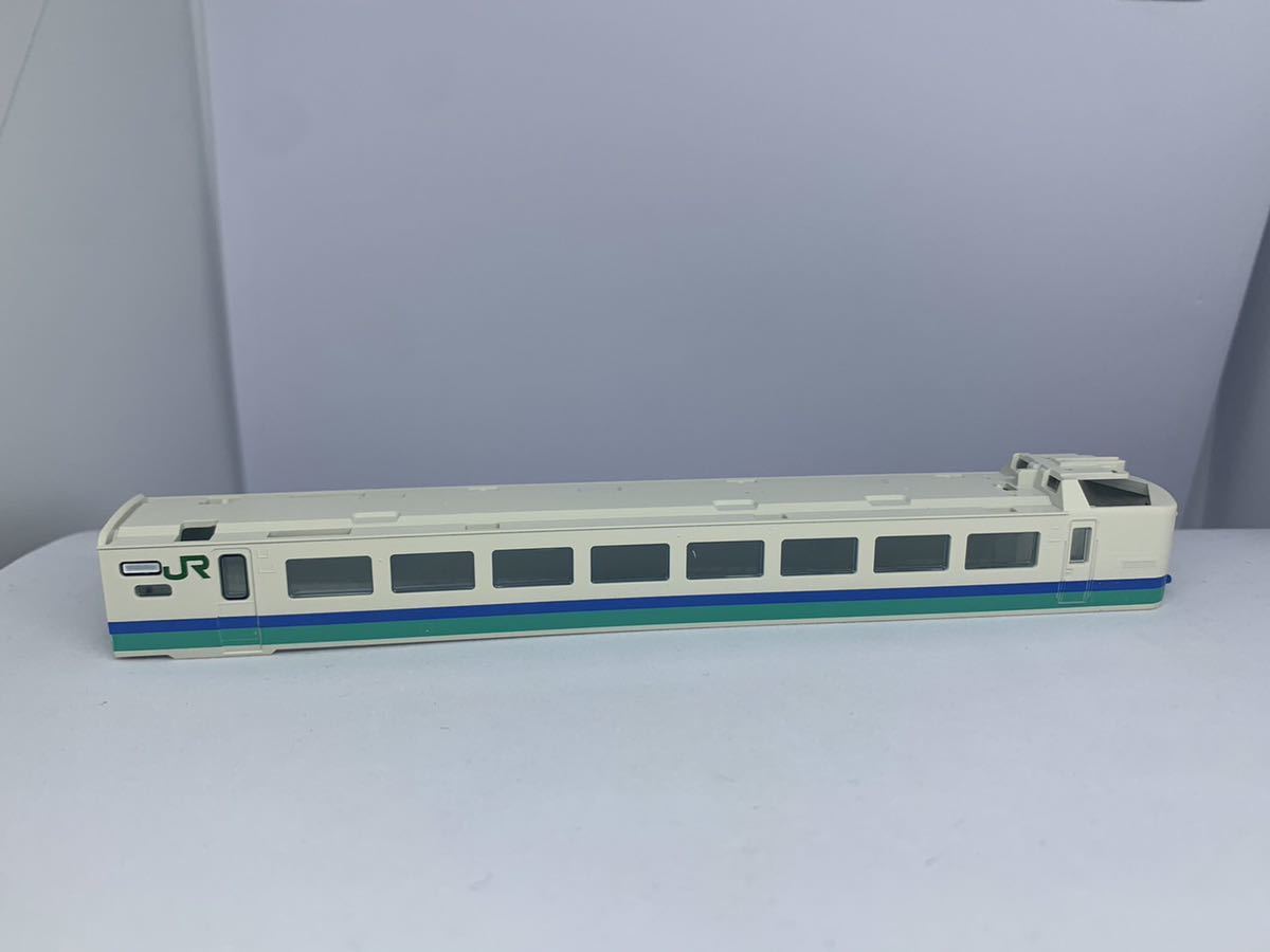TOMIX 98215 クハ481-1500(GU車)ボディ+側面窓ガラス JR 485系特急電車（上沼垂色・白鳥）基本セットAバラし_画像3
