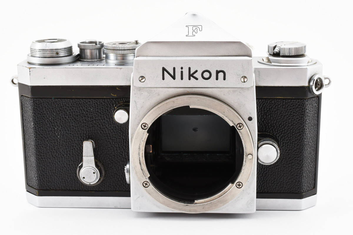 ★シャッター変速します★ニコン Nikon F アイレベル 中期　シルバー ボディ フィルム マニュアルフォーカス 一眼レフカメラ