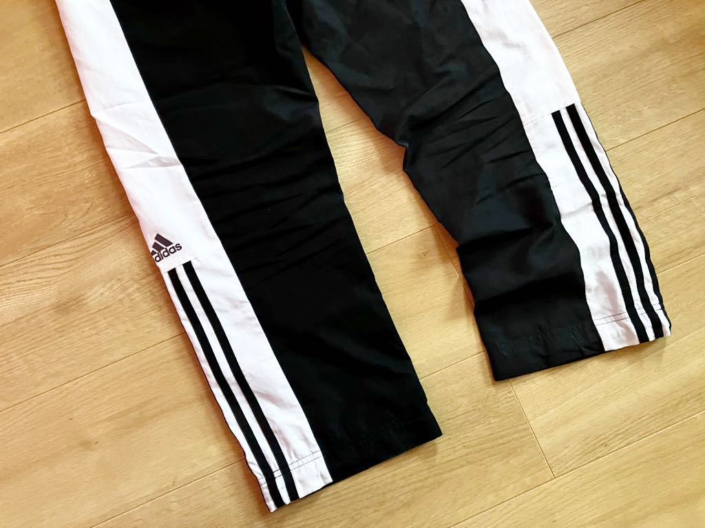 送料無料☆adidas アディダス ナイロンジャージ　ナイロンパンツ ボトムス　Mサイズ_画像3