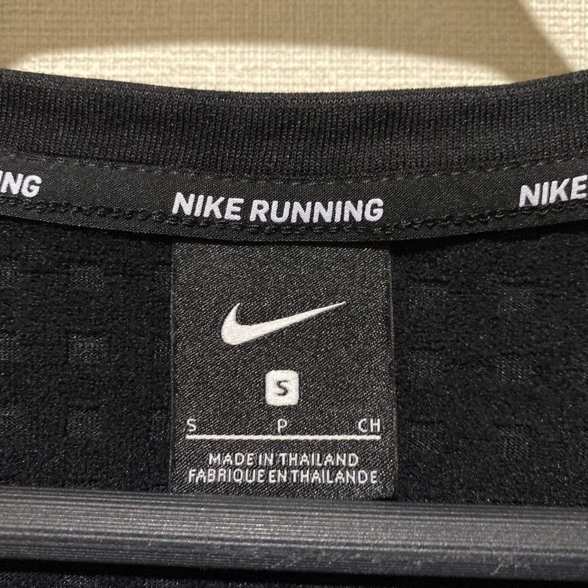 NIKE ナイキ ランニング ロングスリーブ Tシャツ 東京走 S 長袖 NIKE ナイキ ランニング ロングスリーブ Tシャツ 東京走 S 長袖