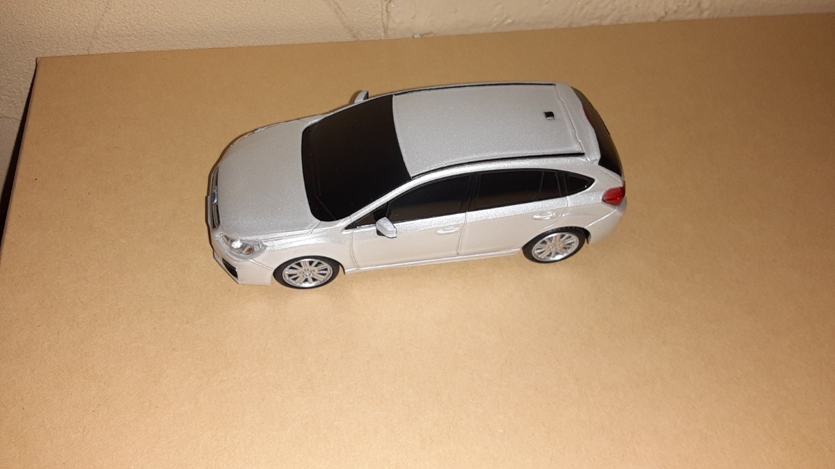 ミニカー　1/40 スバル　インプレッサスポーツ　IMPREZA 　プルバックカー　非売品　ホワイトパール　カラーサンプル _画像5