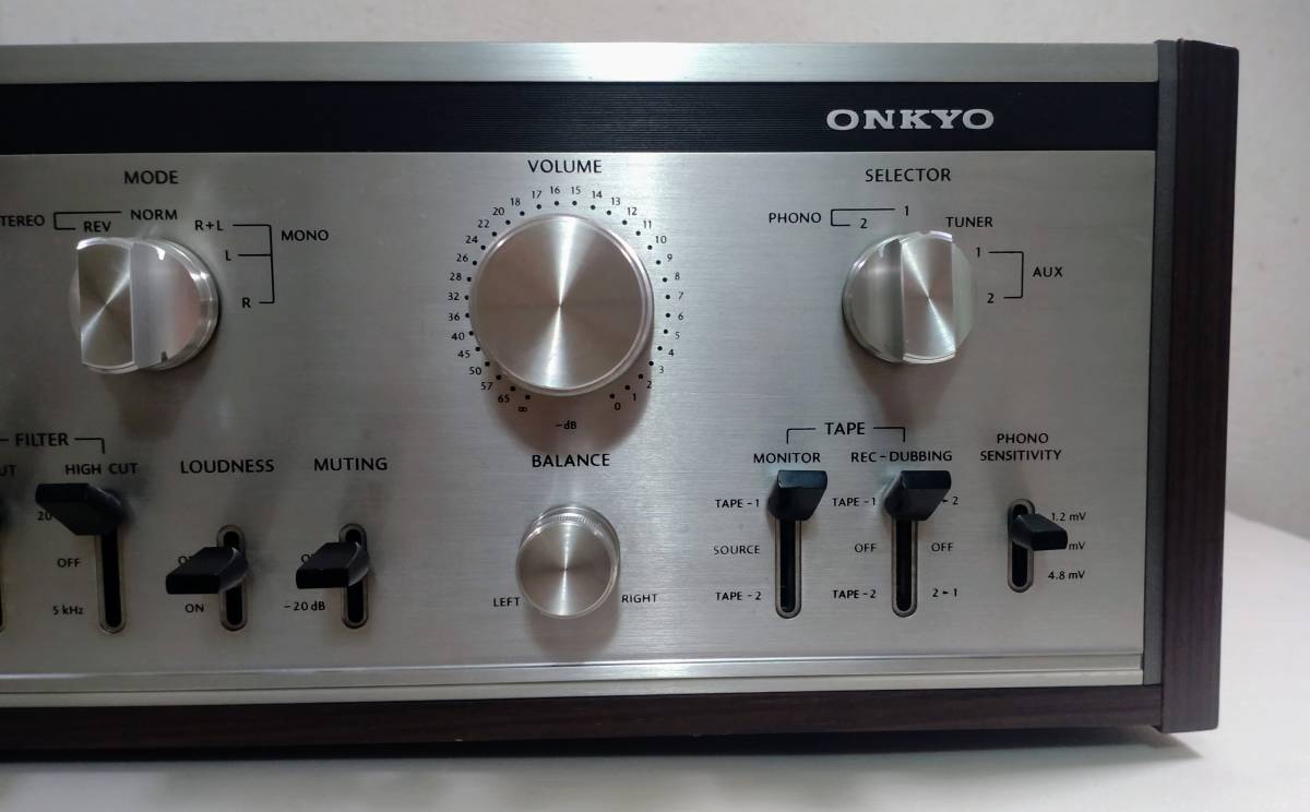 Vintage ONKYO Integra A-755NII/100 オンキョー プリメインアンプ 説明書付属 70年代国産ヴィンテージ 通電確認済み_画像4