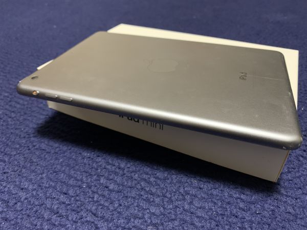 iPad mini 2 Retina Wi-Fiモデル 64GB ME278J/A スペースグレイ 化粧箱付_画像7