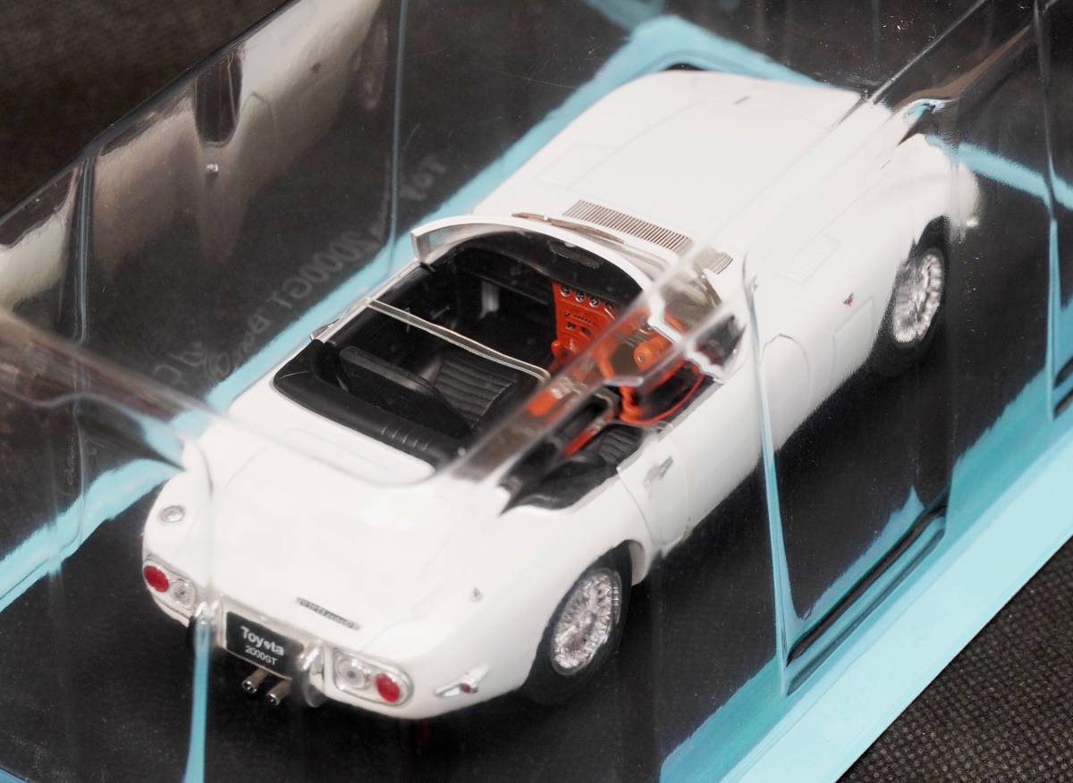 □144　トヨタ　2000GT　ボンドカー　1966　　国産名車コレクション1/24　アシェット　定期購読版_画像4