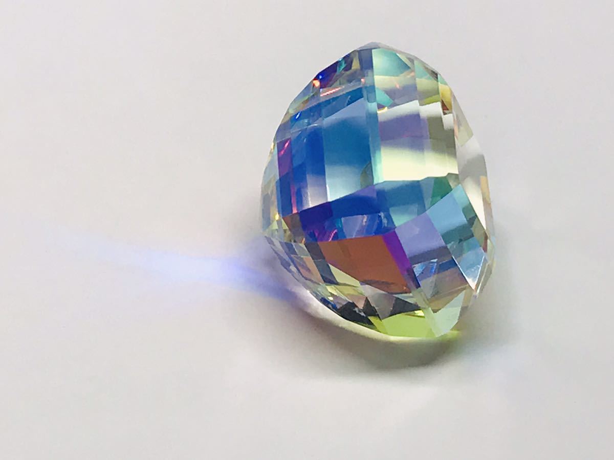 虹色 天然 ミスティッククオーツ 65.60Ct mystic quartz ブラジル産 宝石 ルース 鑑別付き gemustone looseの画像4