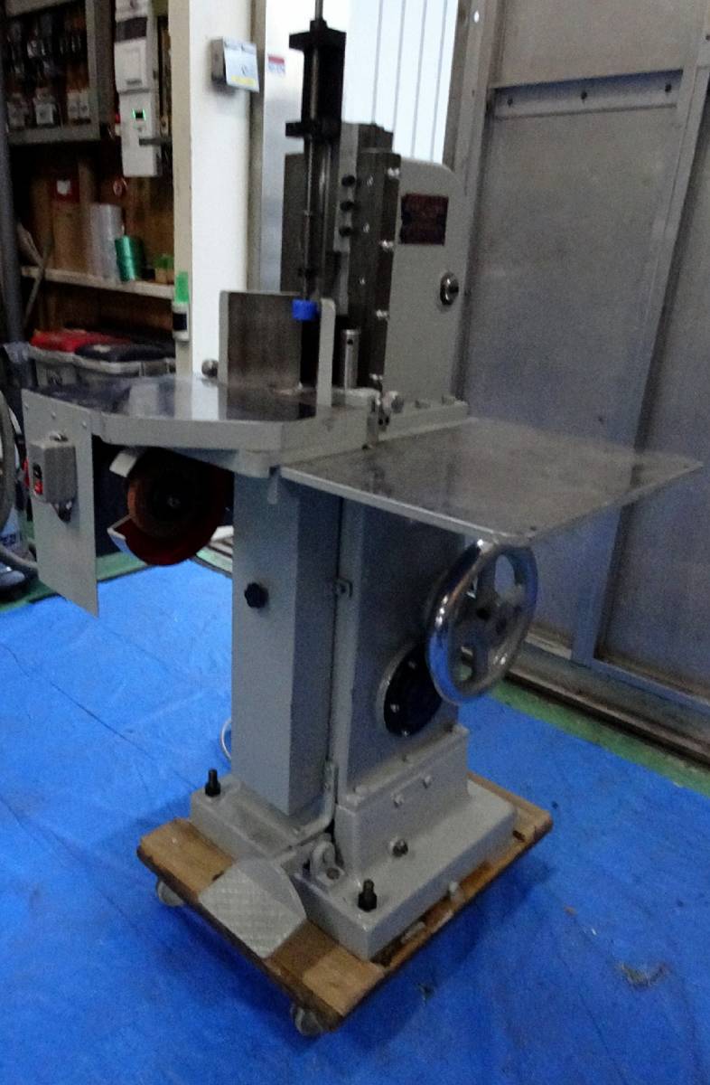 ** maintenance settled, this is easily many. paper corner . circle . break angle circle machine corner cutter machine .book@ ironworking used related goods **