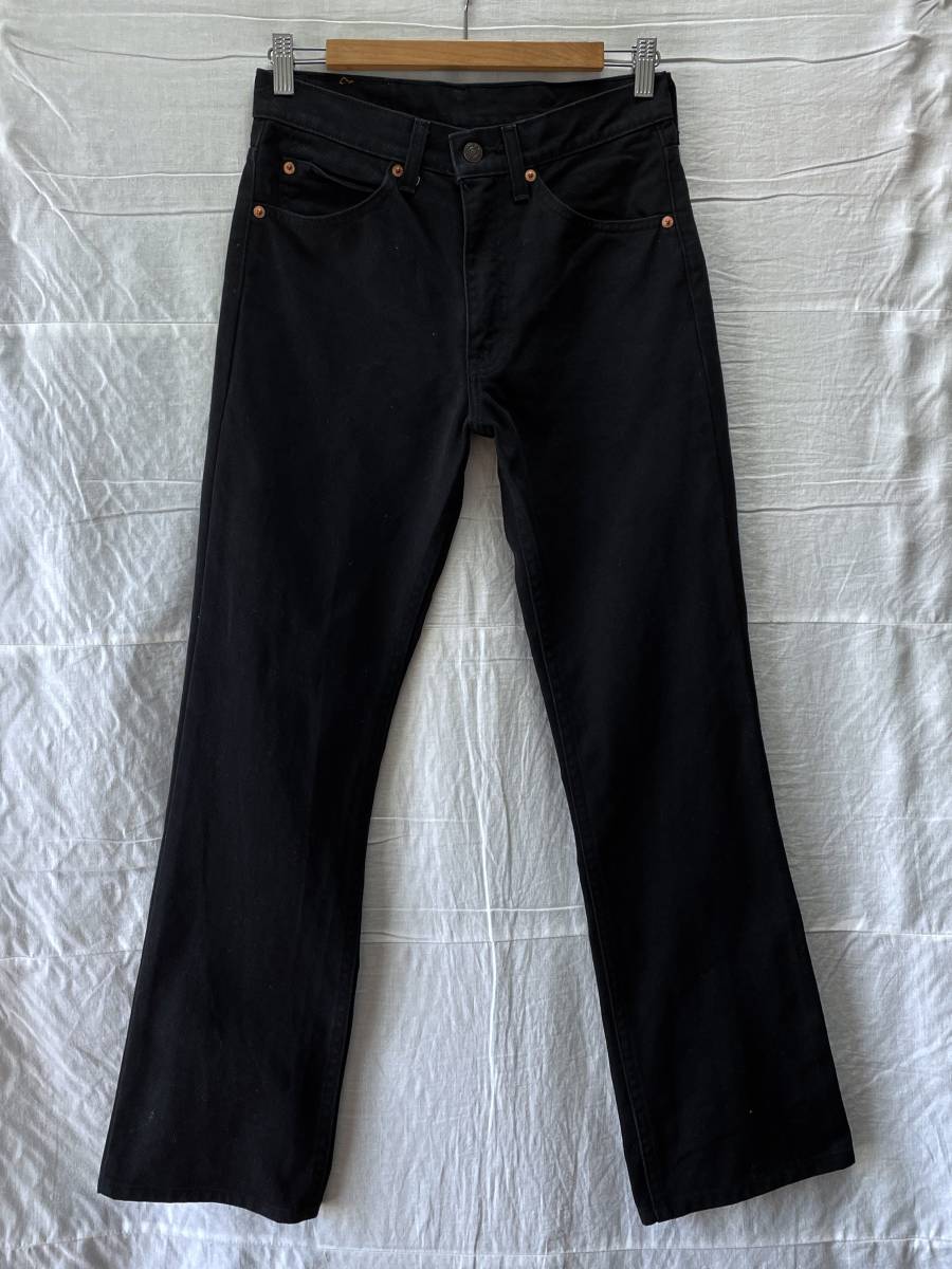 00's Levi's 517 w29 BLACK 517-35 日本製 リーバイス 517 先染めブラック ブーツカット_画像2