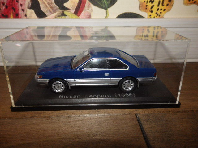 国産 名車コレクション 1/43 日産 レパード 1986 青 アシェット 旧車 クラシックカー ミニカー　MM3/B152_画像1