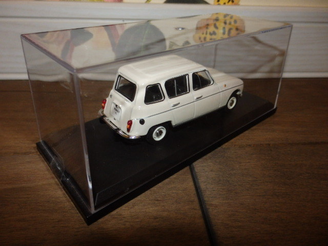 国産名車コレクション 1/43 ルノー 4L 1962 白 アシェット Renault 4L 旧車 ミニカー　MM3/B286_画像3